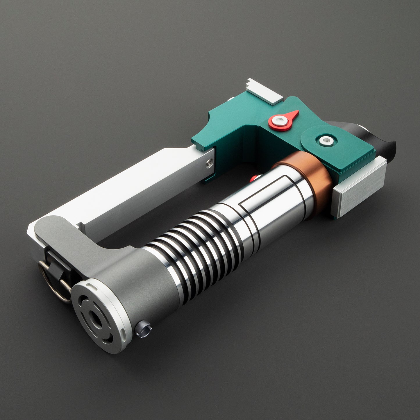 Etzra saber