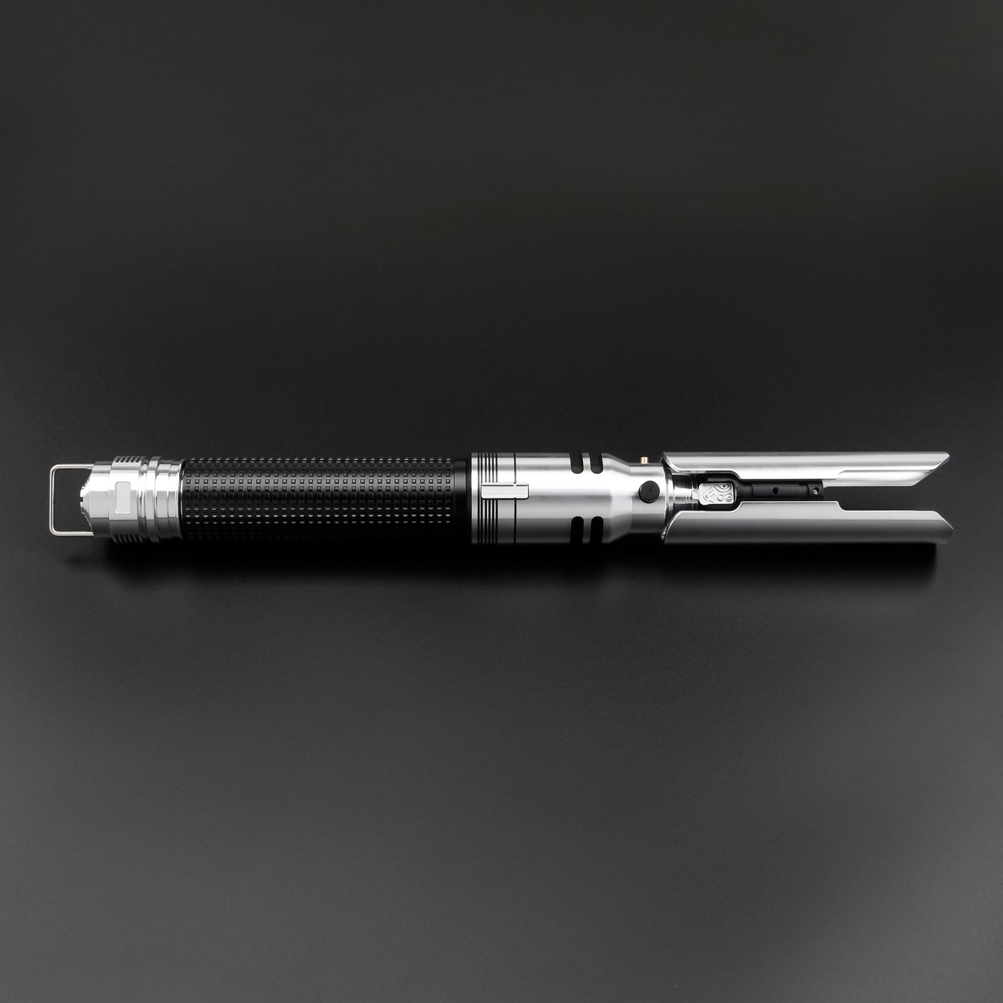 Carl V4 lightsaber