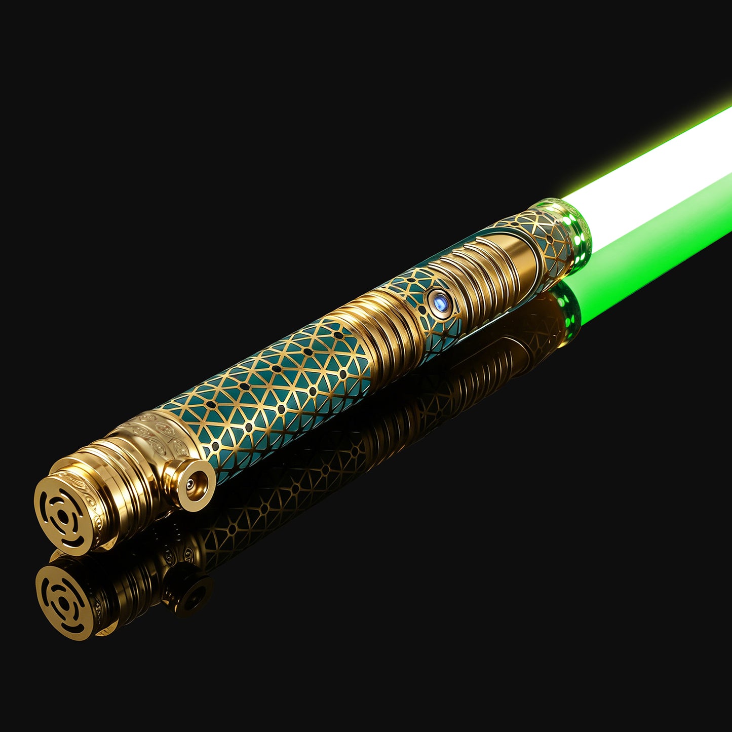 Wiudu Pixel lightsaber