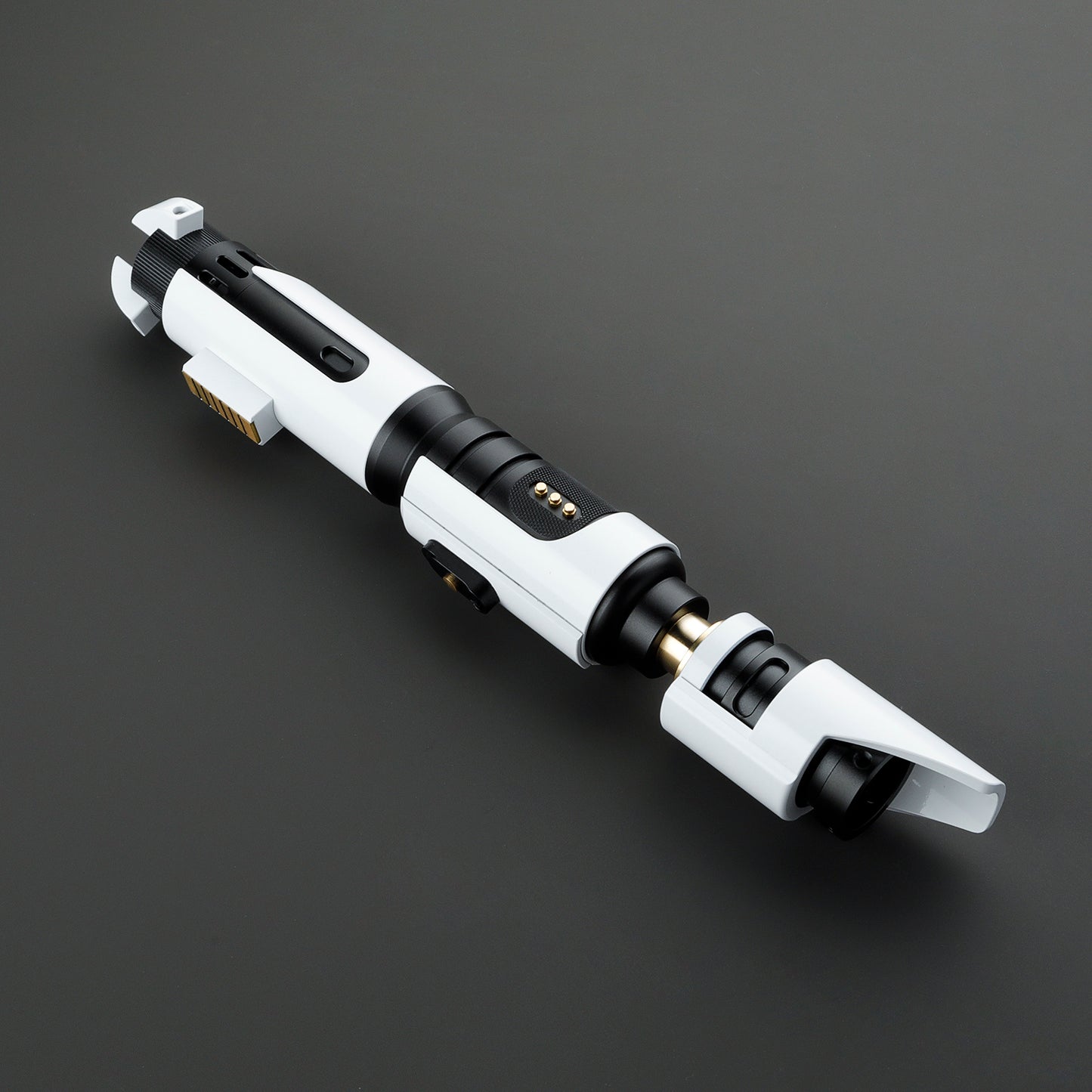 Space Lightsaber Force FX Heavy Dueling Atlantis lightsaber